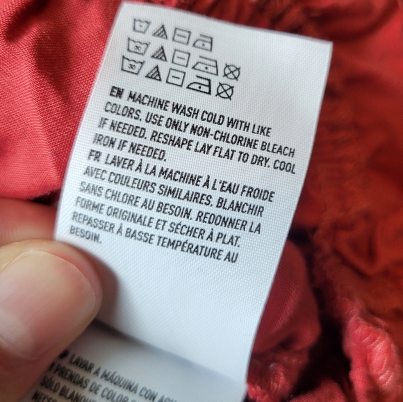 American Eagle Outfitters Red White Embroidered Off The Shoulder Crop Top - Picture 6 of 6